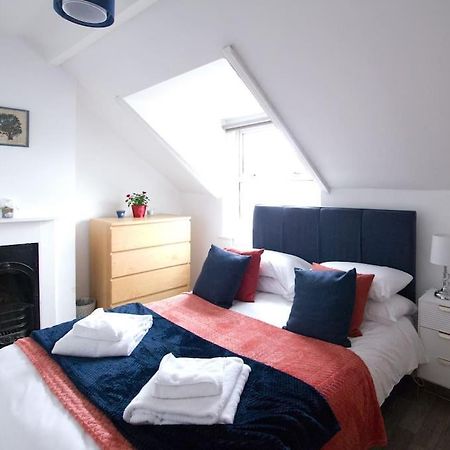 City Centre 4 Bedroom House Winchester Exterior photo